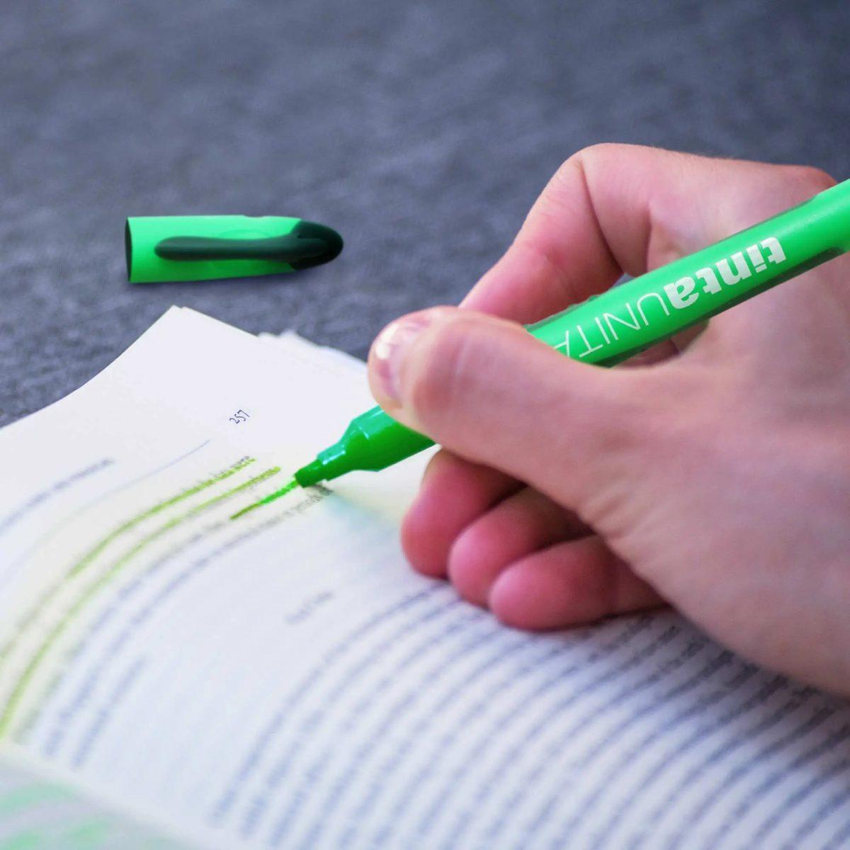 Evidenziatore slim a penna con grip tintaunita