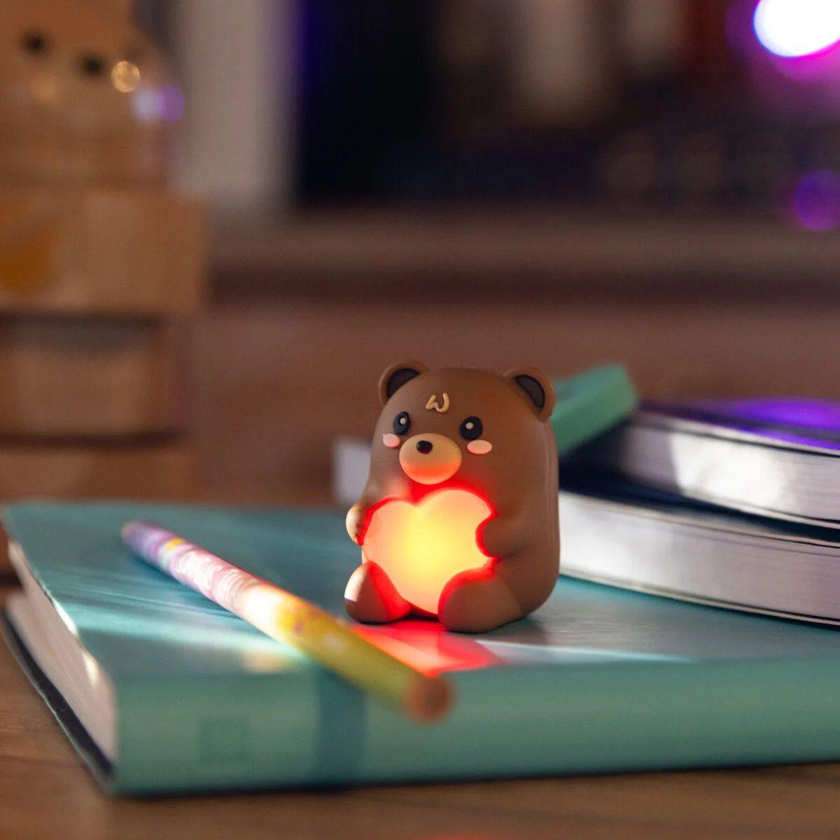 Legami temperamatite illuminato con contenitore - orsetto di peluche - affilare È magia